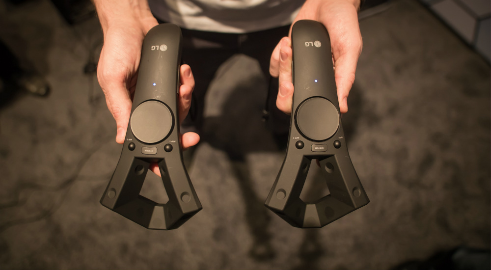 lg-and-vive-VR-05.jpg