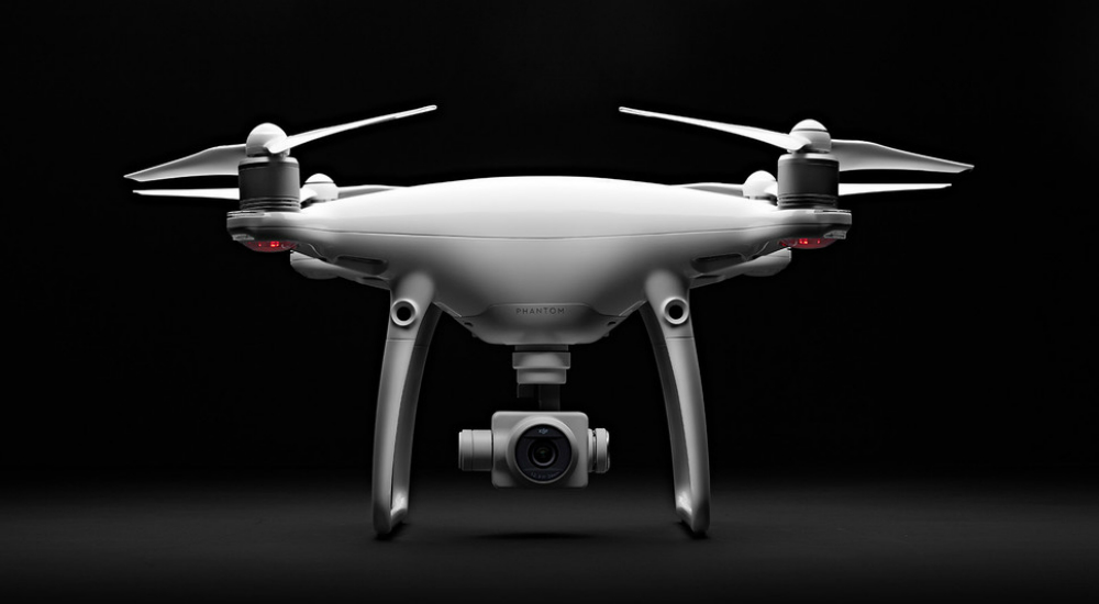 dji-phantom-4-advanced-03.jpg