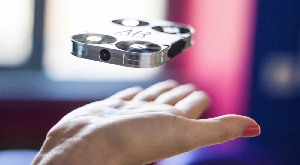 air-selfie-drone-04.jpg