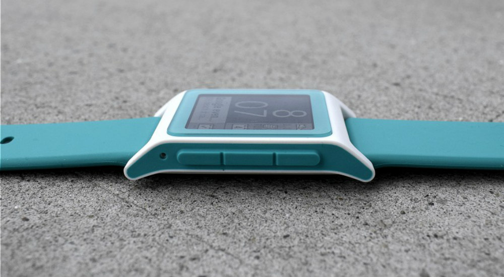 pebble-2-review-03.jpg
