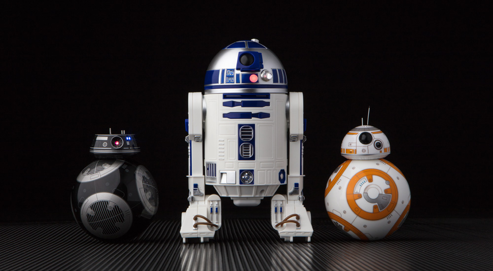 Компания Sphero представила умных роботов R2-D2 и BB-9E. 