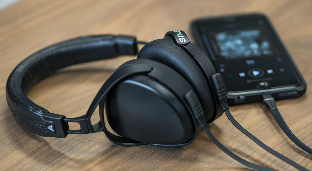 best-smart-accessories-2016-06.jpg
