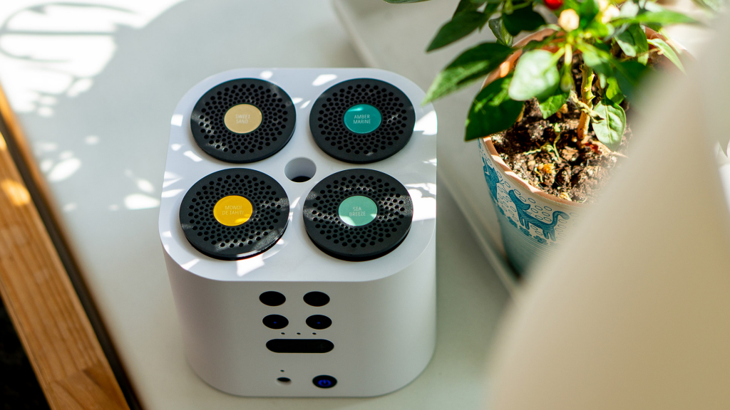 cozy_home_gadgets_02.jpg