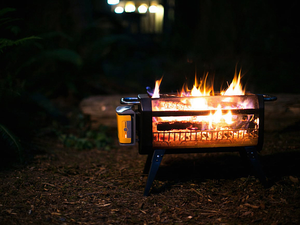 Бездымная дровяная печь BioLite FirePit