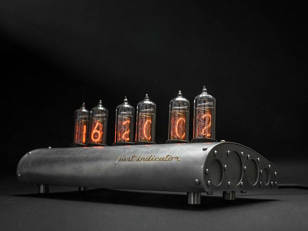 Ретро часы на лампах Past Indicator Крыло (МиГ-15)