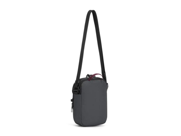 Сумка через плечо Pacsafe Metrosafe X 3 литра