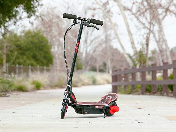 Электросамокат Razor Power Core E90 Glow