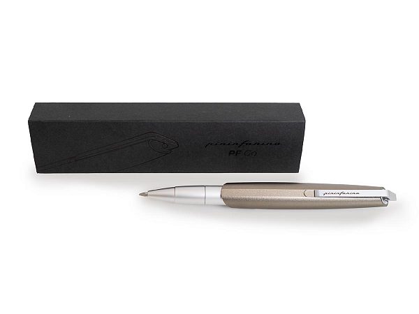 Шариковая ручка Pininfarina PF Go