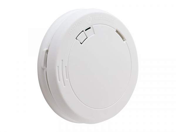 Датчик дыма First Alert Slim Photoelectric Smoke Alarm с заменяемой батареей