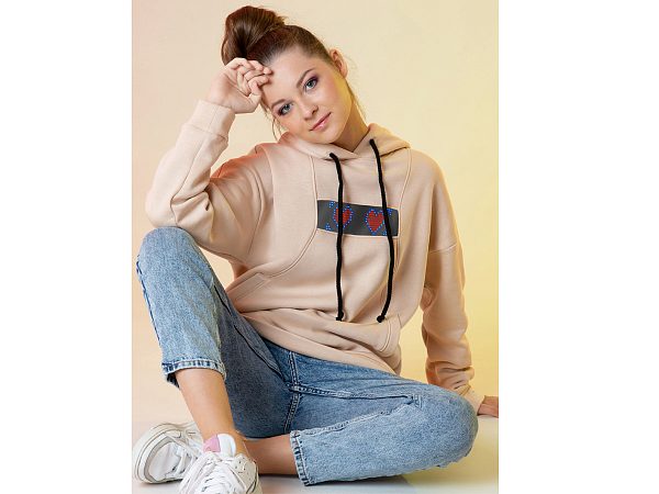 Умная толстовка с LED-экраном Cyberpix Cyber hoodie