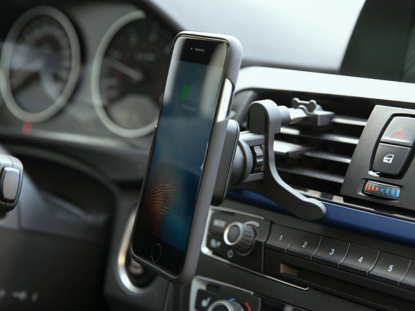 Беспроводная автомобильная зарядка для iPhone 7 XVIDA Charging Car Kit AVM